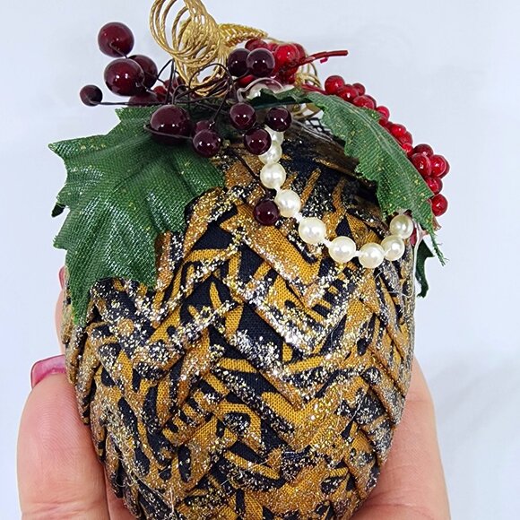 VTG Handmade Folded Cloth Black Gold Holly Glitter Christmas Holiday Ornament - Picture 5 of 12